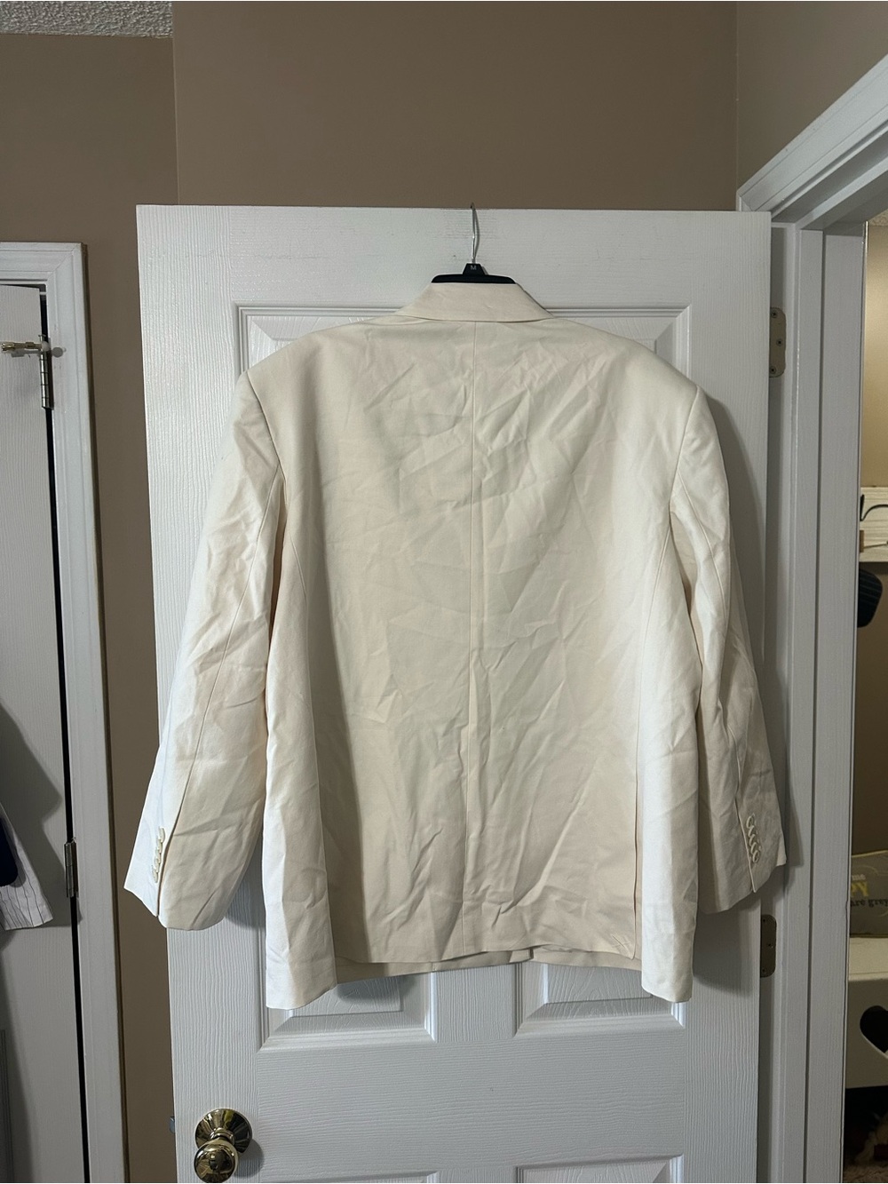 Double-Breasted Cream Blazer and Trousers Set - Picture 5 of 7